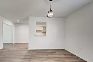 631 Foxwood Blvd, Englewood, FL 34223 - Photo 12