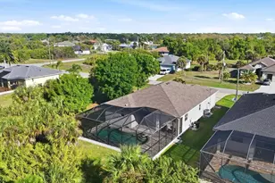 423 Albatross Rd, Rotonda West, FL 33947 - Photo 34