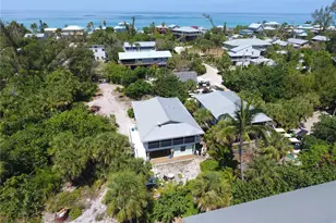 8662 Grand Ave, Placida, FL 33946 - Photo 6