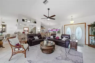 36 Pinehurst Ct, Rotonda West, FL 33947 - Photo 8