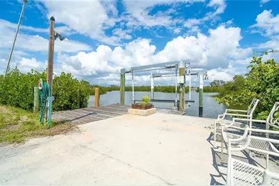 130 Crestview Drive, Englewood, FL 34223 - Photo 40