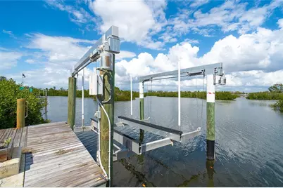 130 Crestview Drive, Englewood, FL 34223 - Photo 42