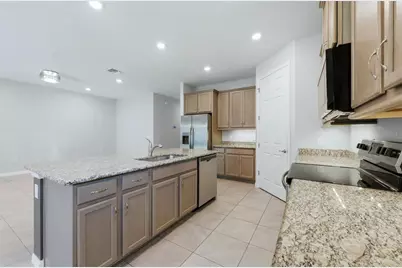 12031 Lovegrass Street, Venice, FL 34293 - Photo 14