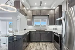 13525 Green Castle Ave, Port Charlotte, FL 33981 - Photo 8