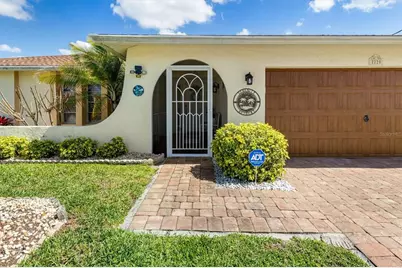 2220 Broad Ranch Drive, Port Charlotte, FL 33948 - Photo 10