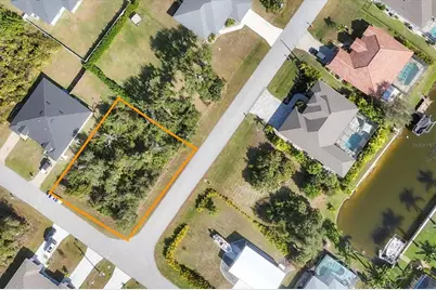 13445 Amaryllis Circle, Port Charlotte, FL 33981 - Photo 2