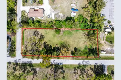 Pineapple Street, Englewood, FL 34223 - Photo 12