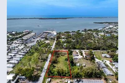 Pineapple Street, Englewood, FL 34223 - Photo 10