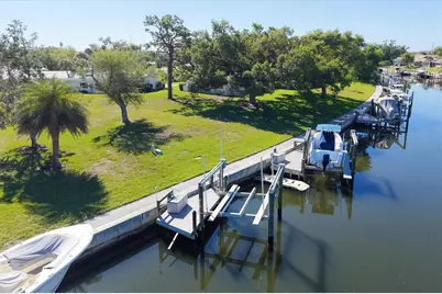 35 Oakwood Drive N #35, Englewood, FL 34223 - Photo 4