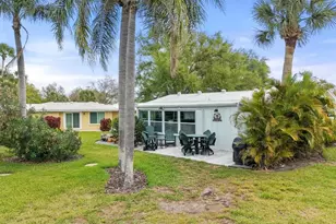 35 Oakwood Dr N, Englewood, FL 34223 - Photo 30