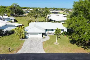 35 Oakwood Dr N, Englewood, FL 34223 - Photo 42