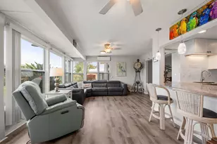 35 Oakwood Dr N, Englewood, FL 34223 - Photo 16