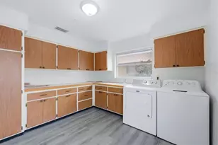 58 Windsor Dr, Englewood, FL 34223 - Photo 28