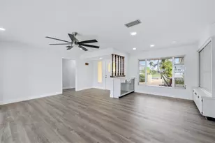 58 Windsor Dr, Englewood, FL 34223 - Photo 6