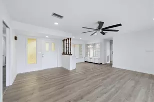 58 Windsor Dr, Englewood, FL 34223 - Photo 4