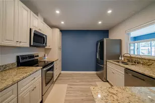 35 Stanford Rd, Venice, FL 34293 - Photo 6