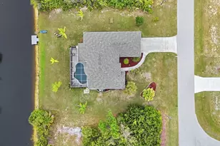 300 Baytree Dr, Rotonda West, FL 33947 - Photo 48