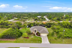 300 Baytree Dr, Rotonda West, FL 33947 - Photo 1