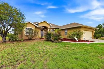 300 Baytree Drive, Rotonda West, FL 33947 - Photo 2