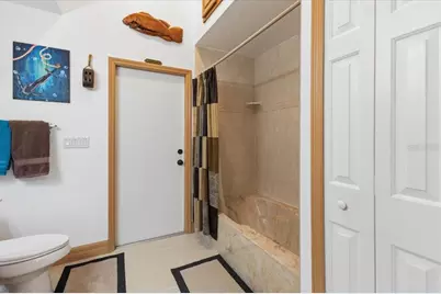 185 Rotonda Boulevard E, Rotonda West, FL 33947 - Photo 38