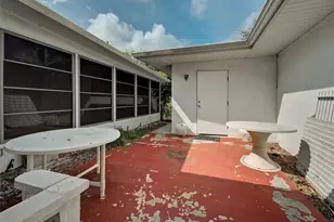 25 Hillcrest Dr, Englewood, FL 34223 - Photo 32