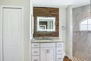 239 Broadmoor Ln, Rotonda West, FL 33947 - Photo 26