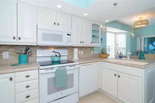 7446 Palm Island Dr, Placida, FL 33946 - Photo 12