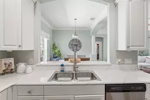 10249 Bay Ave, Englewood, FL 34224 - Photo 12