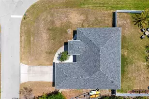 10249 Bay Ave, Englewood, FL 34224 - Photo 2