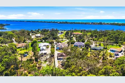 1711 Bayshore Drive, Englewood, FL 34223 - Photo 36