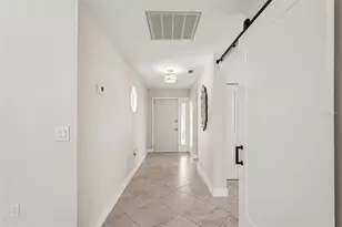 4808 61st Ave Terrace W, Bradenton, FL 34210 - Photo 6