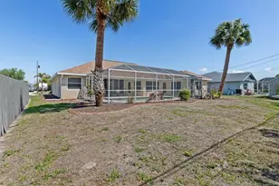 10123 Topsail Ave, Englewood, FL 34224 - Photo 32
