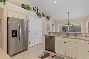 10123 Topsail Ave, Englewood, FL 34224 - Photo 10