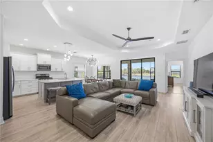 225 Benedetto Ct, Nokomis, FL 34275 - Photo 4