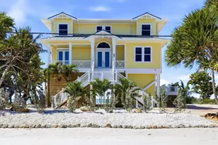 131 S Gulf Blvd, Placida, FL 33946 - Photo 6