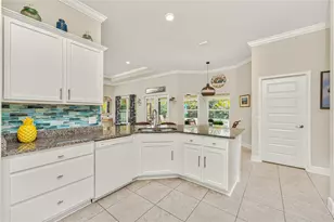 185 Hercules Dr, Rotonda West, FL 33947 - Photo 18