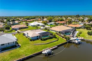 413 Eden Dr, Englewood, FL 34223 - Photo 54