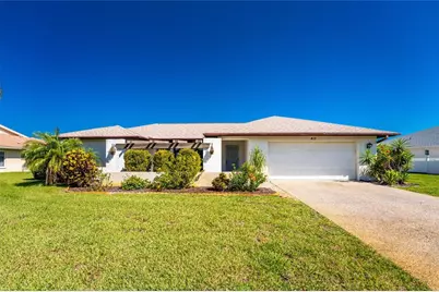 413 Eden Drive, Englewood, FL 34223 - Photo 2