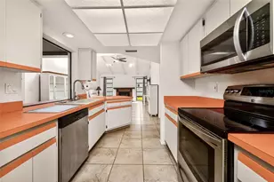 413 Eden Dr, Englewood, FL 34223 - Photo 14