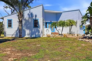 1052 Kant St, Englewood, FL 34224 - Photo 4