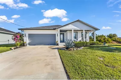 139 Wright Drive, Rotonda West, FL 33947 - Photo 2