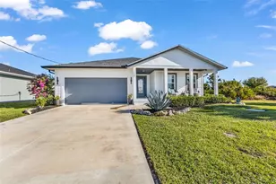 139 Wright Dr, Rotonda West, FL 33947 - Photo 2