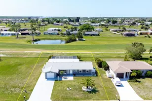 202 Caddy Rd, Rotonda West, FL 33947 - Photo 2