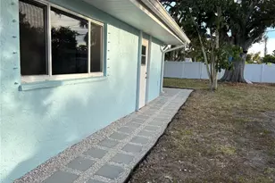 231 Lakeview Ln, Englewood, FL 34223 - Photo 38