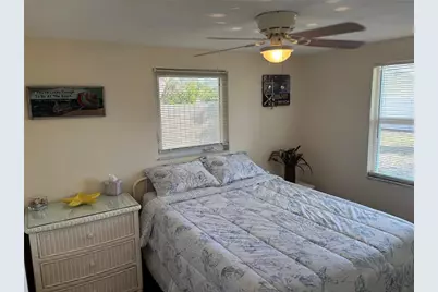 231 Lakeview Lane, Englewood, FL 34223 - Photo 16