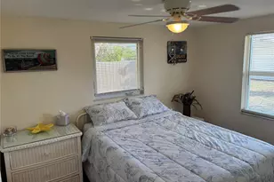 231 Lakeview Ln, Englewood, FL 34223 - Photo 16