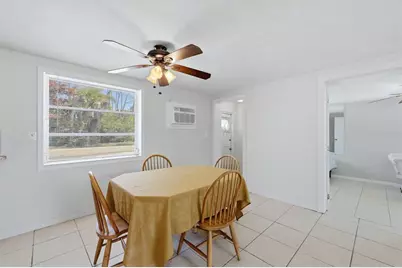 555 Artists Avenue, Englewood, FL 34223 - Photo 10