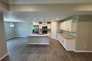 117 Byron Ct, Rotonda West, FL 33947 - Photo 4