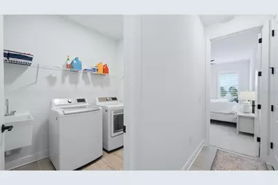 19857 Montenero Way, Venice, FL 34293 - Photo 28