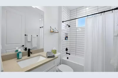 19857 Montenero Way, Venice, FL 34293 - Photo 26